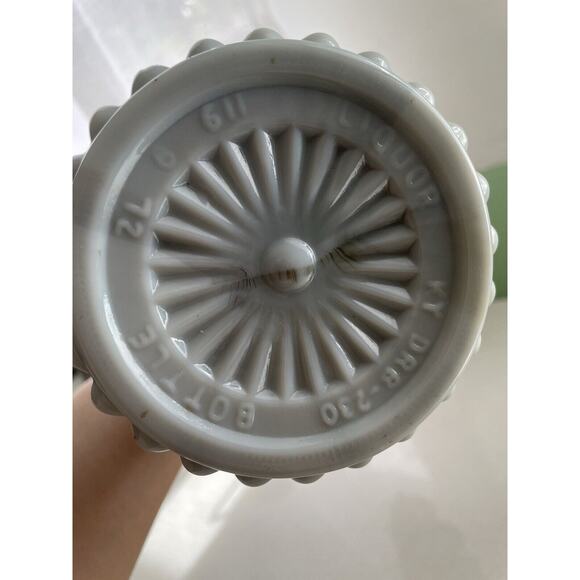 Vintage Jim Beam Slag Marble Glass Decanter with Stopper - Picture 8 of 8